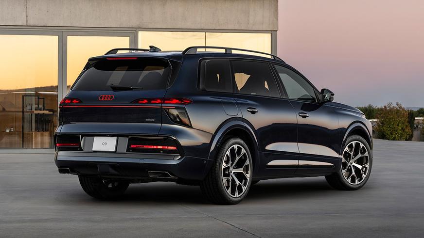 У Audi появился новый флагманский кроссовер – Q9