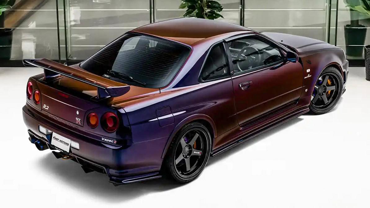 Дубайда сирек кездесетін Nissan Skyline GT-R сатылады