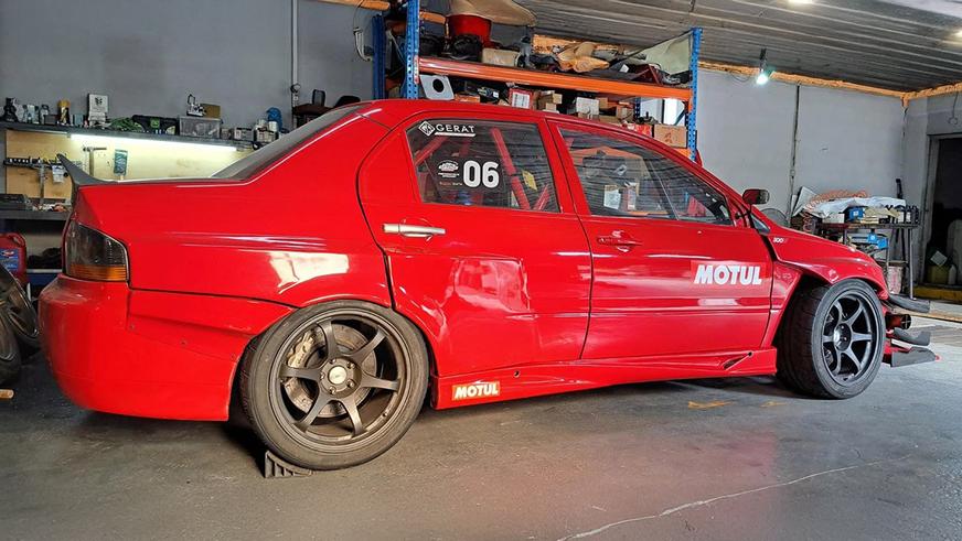 Редкие полноприводные низколёты на Kolesa.kz