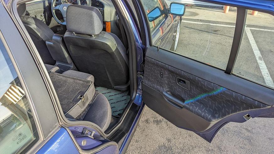Редкий универсал BMW E36 пустят с молотка