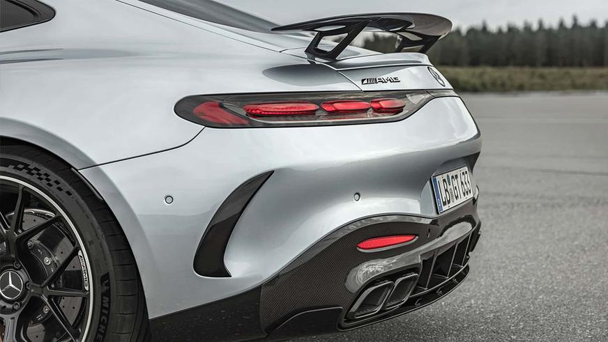 Представлено новое купе Mercedes-AMG GT