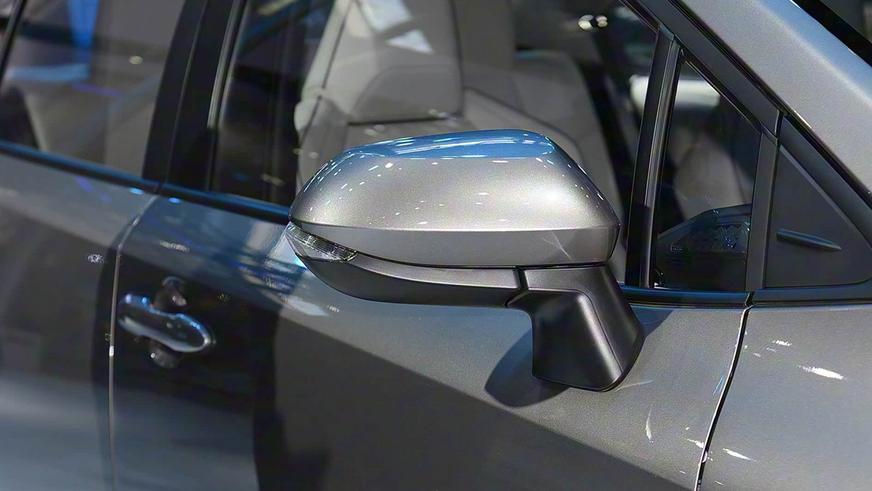 Toyota Corolla получила новую внешность, но&nbsp;пока только для&nbsp;Китая