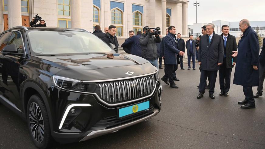 В гараже Касым-Жомарта Токаева появился турецкий кроссовер Togg