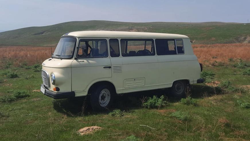 Интересные объявления на Kolesa.kz: от Mercedes-Benz 300 SEL до BMW i8