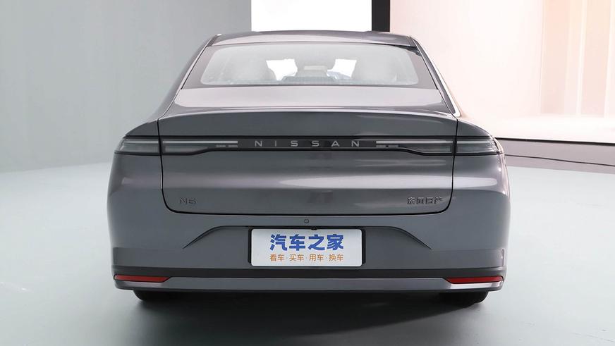 Новый гибридный седан Nissan&nbsp;N6 оказался в&nbsp;КНР неожиданно доступным