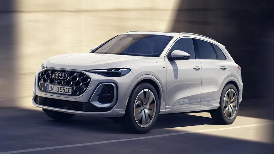 Кроссоверы Audi Q5 стали подзаряжаемыми гибридами