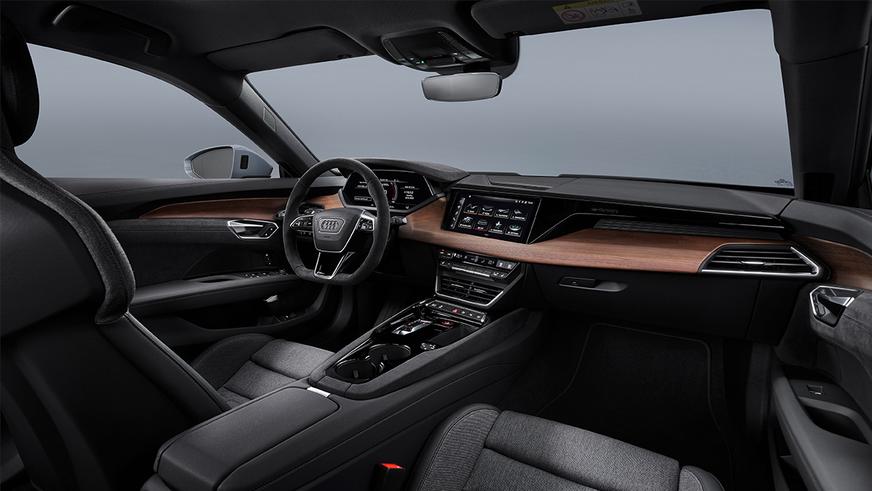 Audi e-tron GT стал серийным