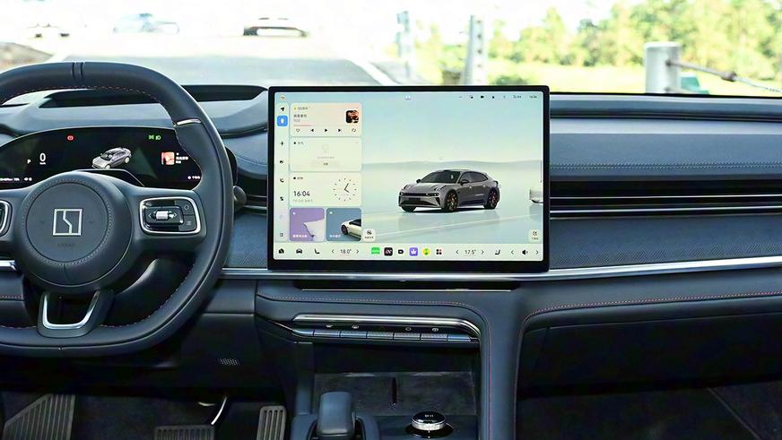 Обновлённый Zeekr 001 почти не подорожал в Китае