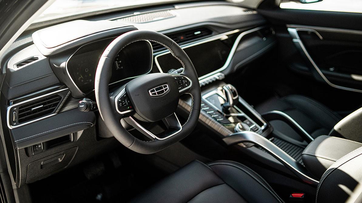 Geely Azkarra: премиум в экономе