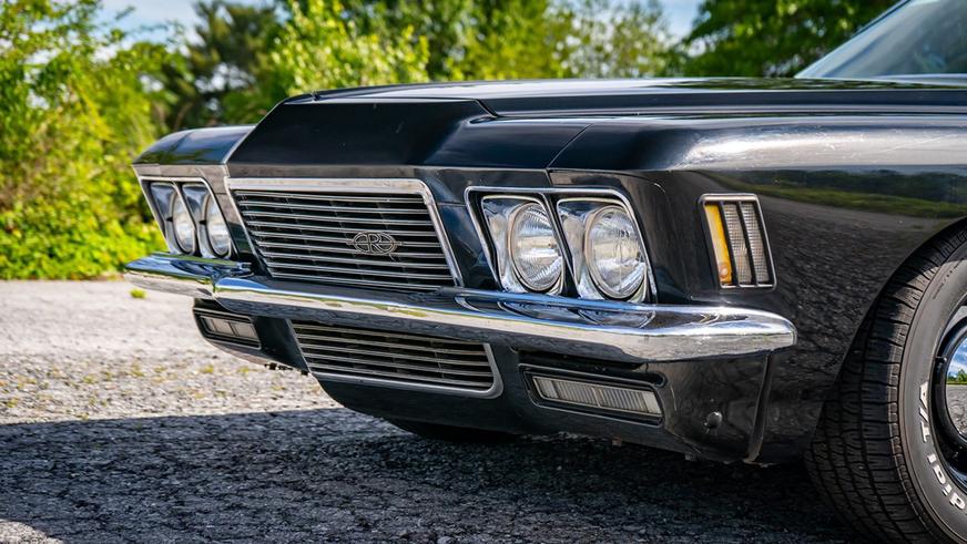 Buick Riviera 1971 года — сзади почти бэтмобиль и недорого