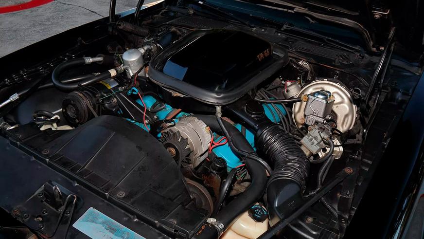 Фото дня: несколько автомобилей разбили прямо на аукционе Mecum