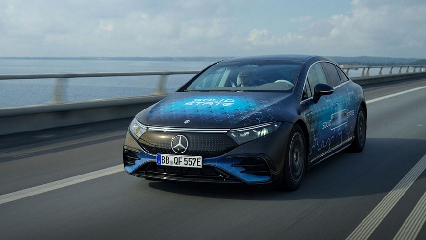 Больше 1200 км на одной зарядке – испытания твердотельных батарей Mercedes-Benz