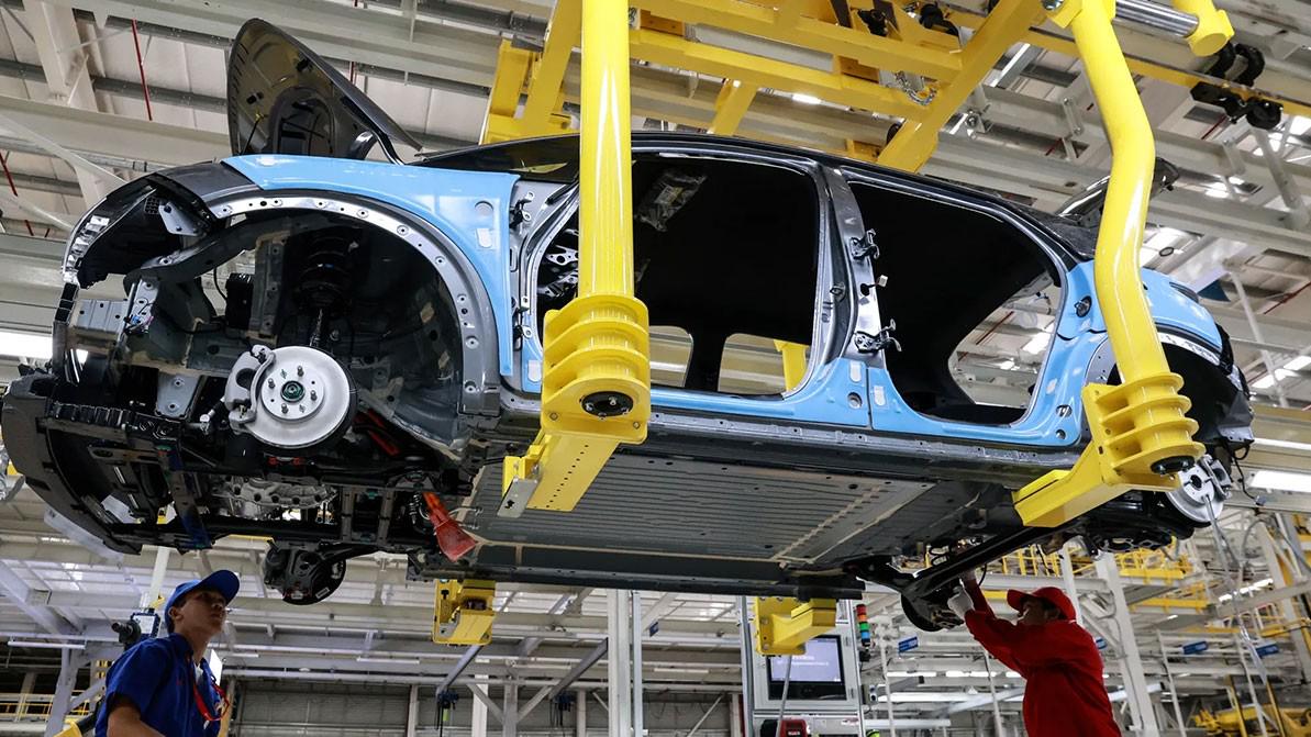 Власти КНР потребовали от автопроизводителей не увлекаться локализацией