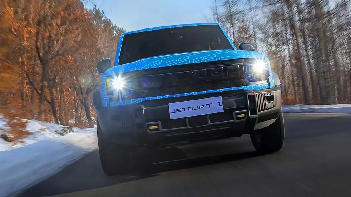 Jetour маркасы Tank 300-ге бәсекелес автомобиль жасады