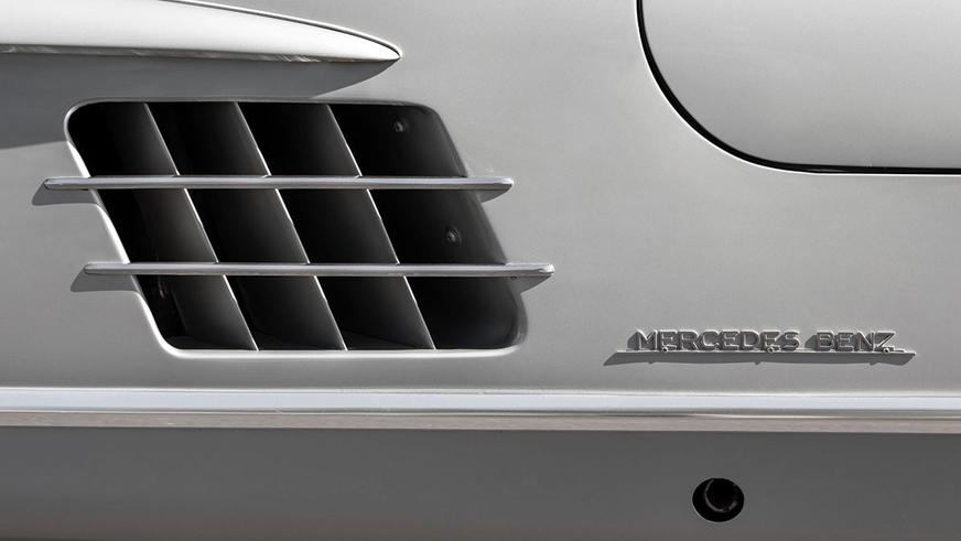 Крайне редкий Mercedes-Benz 300 SL из 1950-х выставят на аукцион