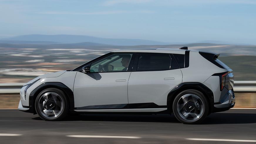 Kia заменила Ceed в Европе электрическим EV4