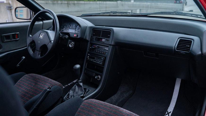 В США нашли и выставили на продажу Honda CRX c небольшим пробегом