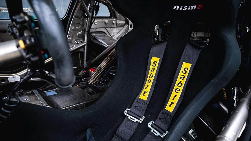 На продажу выставят Nissan GT-R из фильма про гонки. Но это не «Форсаж»