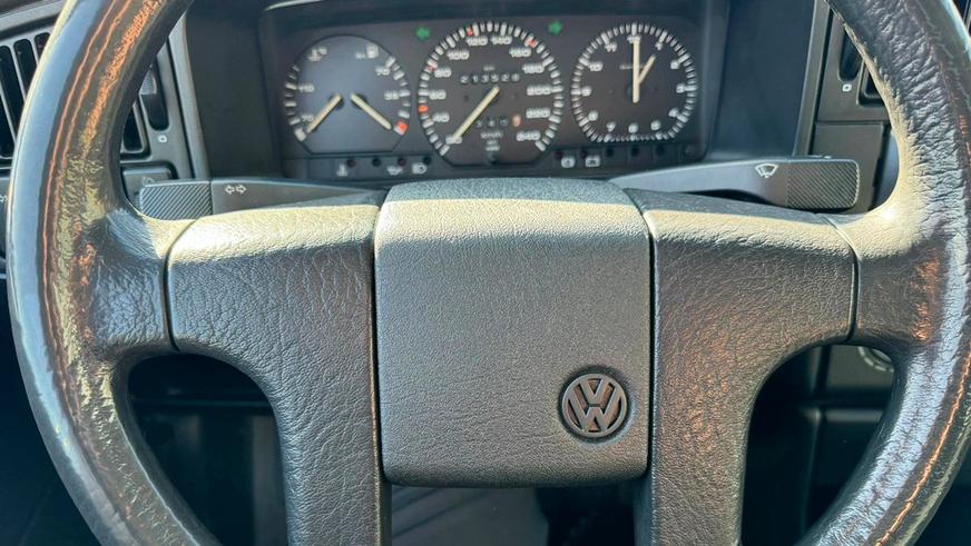 За старенький Volkswagen Passat просят 4.1 млн тенге на Kolesa.kz