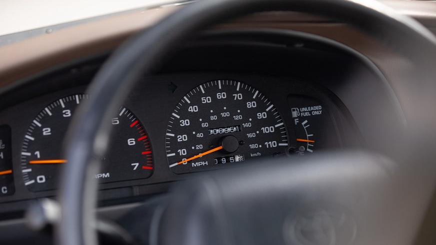 Практически новый Toyota 4Runner из 1990-х замечен на торгах