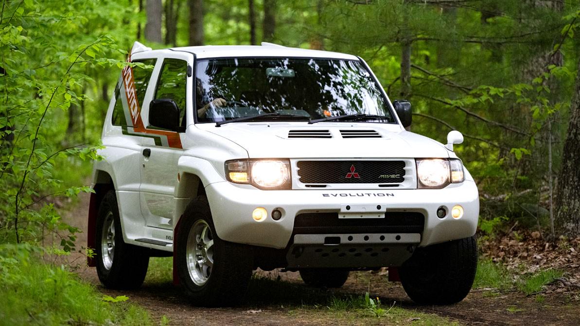 Редкий Mitsubishi Pajero Evolution выставили на продажу в США