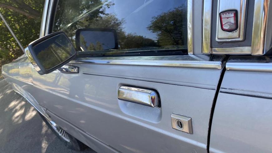 Интересные авто в продаже на Kolesa.kz: от Cadillac Fleetwood до заниженного ВАЗ-2101