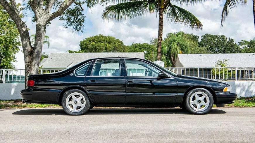 В США нашли практически новый Chevrolet Impala SS