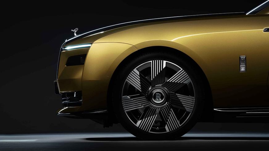 Rolls-Royce показала свой первый электромобиль