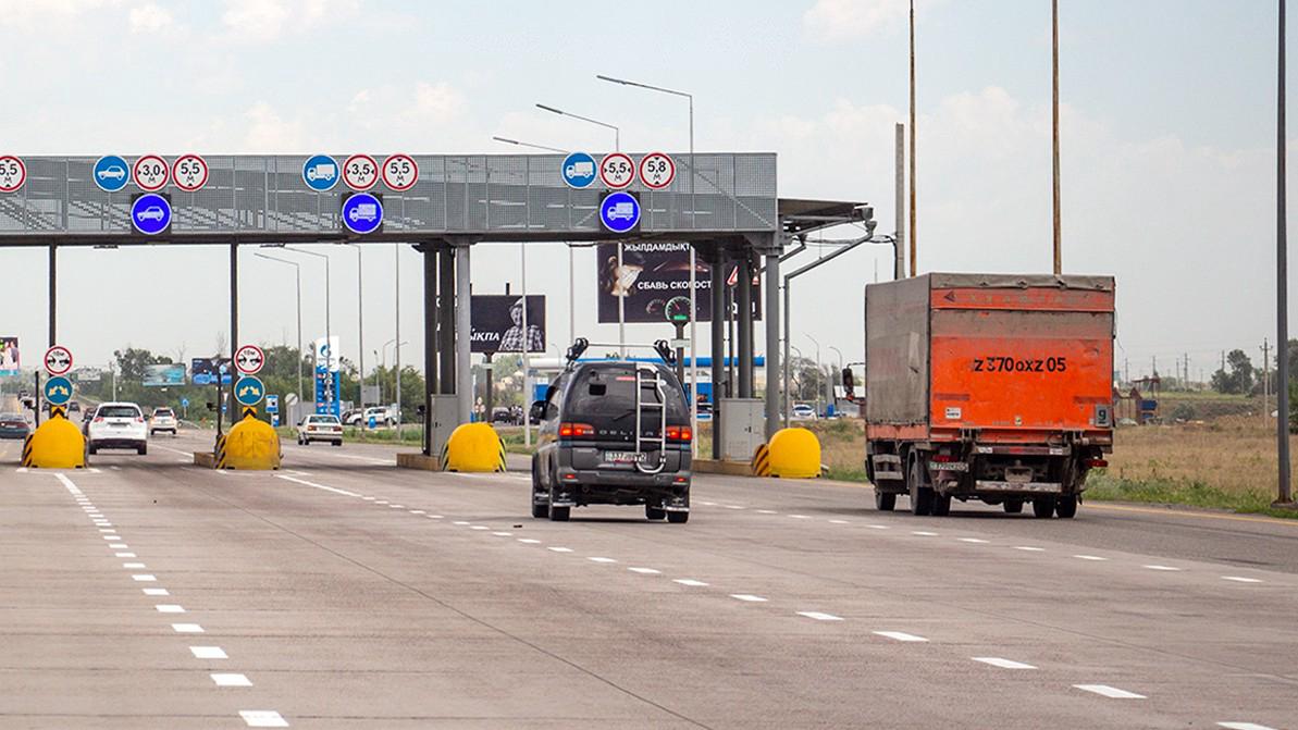Жүк көліктері ақылы жолда абонементпен жүреді