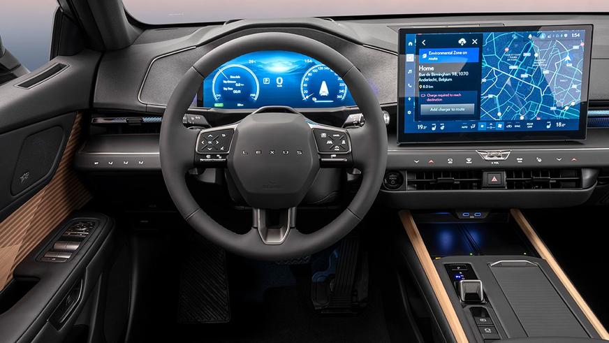 Новый Lexus ES для Европы. Фото и характеристики