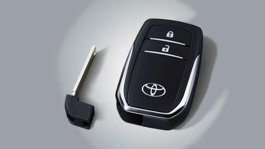 Toyota лишит японских клиентов второго ключа