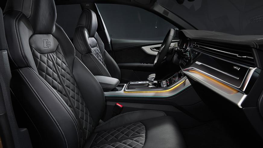 Обновлён кроссовер Audi Q8: новые фары и прежние двигатели