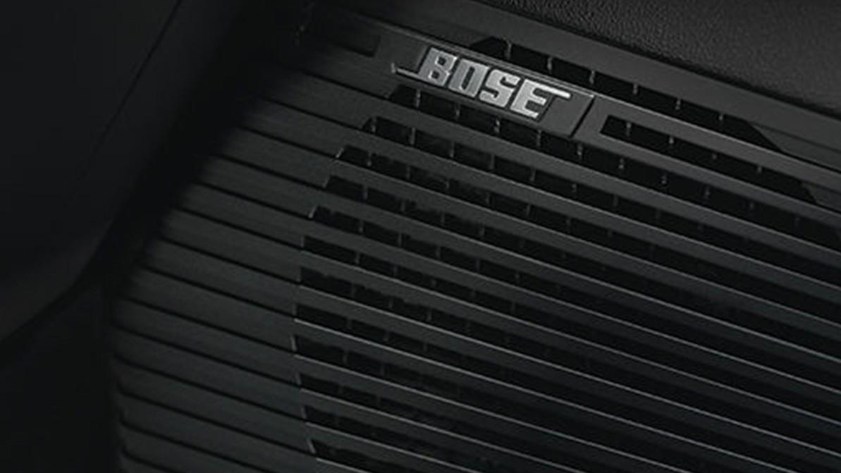 Новый Hyundai Accent получит два больших экрана и акустику Bose