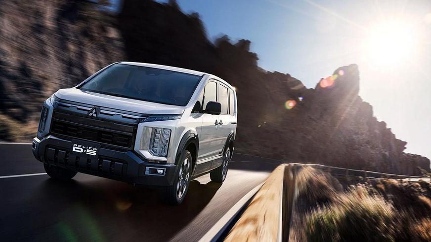 Delica D:5 снова обновили. Модели уже почти 20 лет