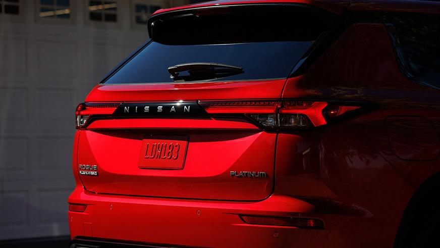 Mitsubishi Outlander стал первым плагин-гибридом Nissan в США