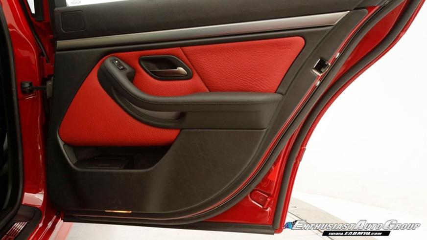 Двадцатилетний BMW M5 оценили дороже Porsche 911 Turbo