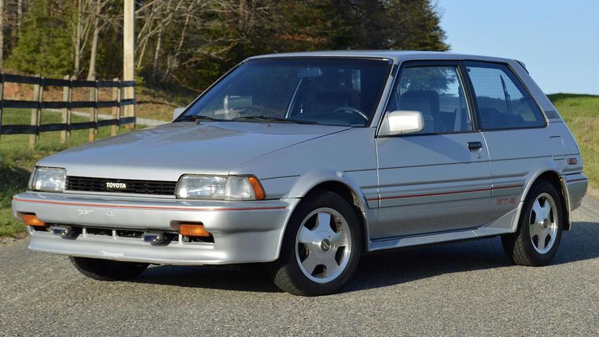 В продаже нашлась Toyota Corolla GT-S 1987 года, резвая не по возрасту