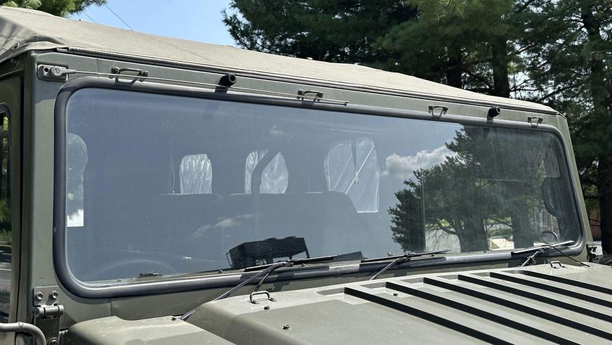 Военный Toyota Mega Cruiser пустят с молотка в США