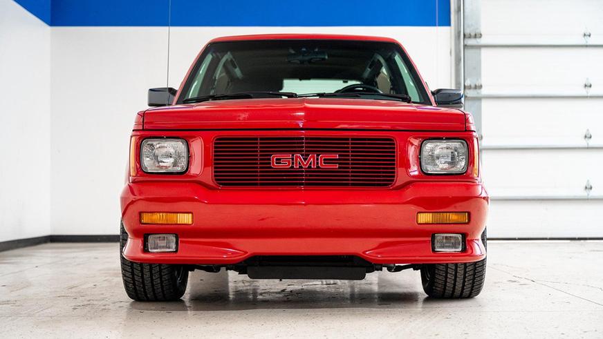 GMC Typhoon из 1990-х продали дороже Porsche Cayenne и Range Rover