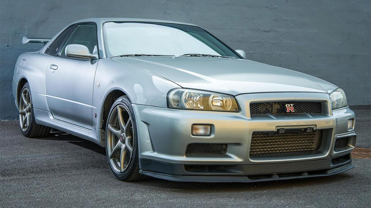 Сол рөлді Nissan Skyline GT-R аукционда сатылды