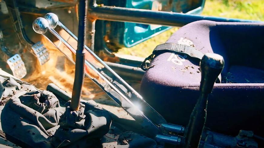 В Южной Африке «Ниву» превратили во внедорожного монстра