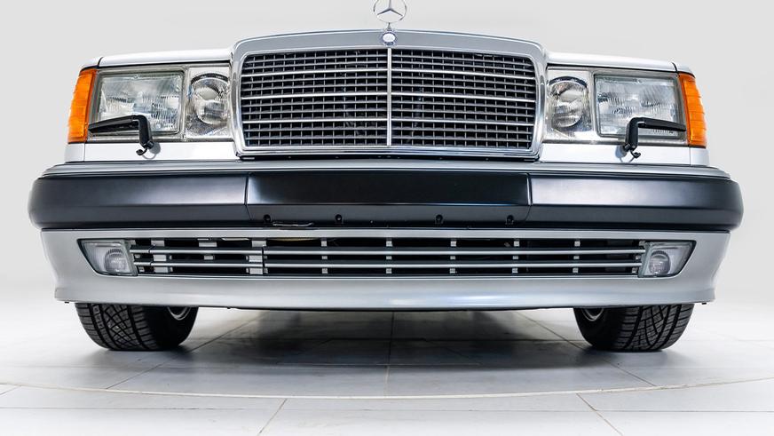 Более 175 млн тенге заплатили за Mercedes-Benz 500E (W124)