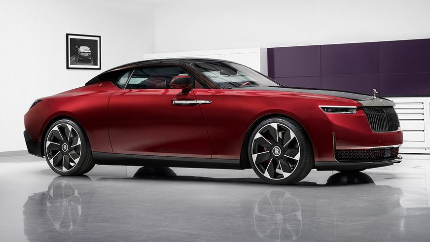 Rolls-Royce показал родстер, посвящённый чёрной розе