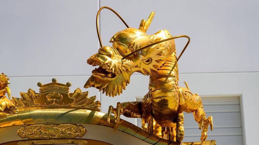 Необычный катафалк продали на торгах в США