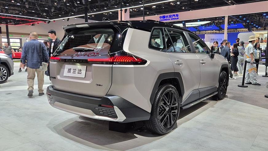 Автосалон по-пекински: что нового придумал китайский автопром?
