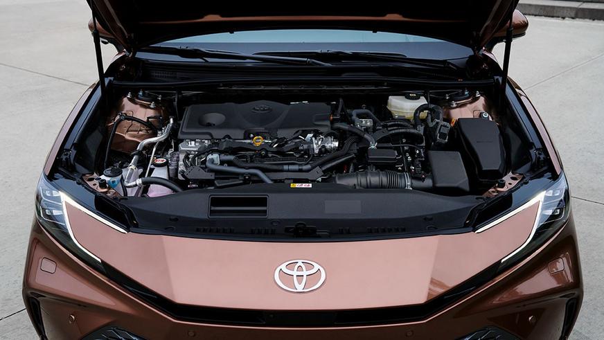 Официальная Toyota Camry 80 в Казахстане: сколько стоит?