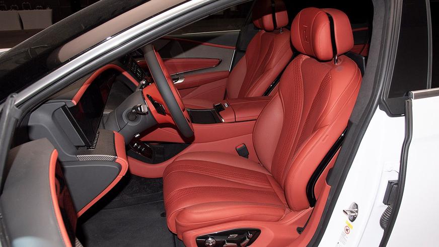 В Китае открыли приём предзаказов на 1306-сильный суперседан BYD