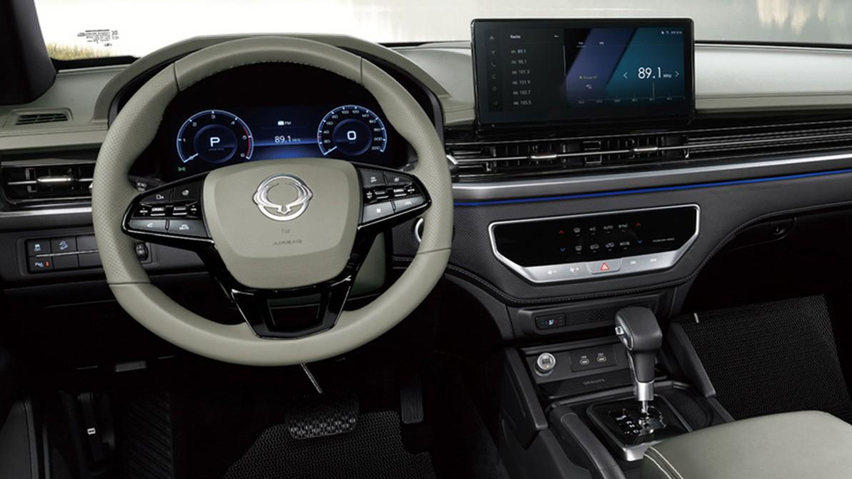 KG Mobility снабдила SsangYong Rexton новым интерьером