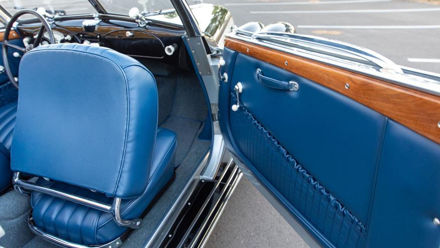 Довоенный BMW 327 выставили на торги в США