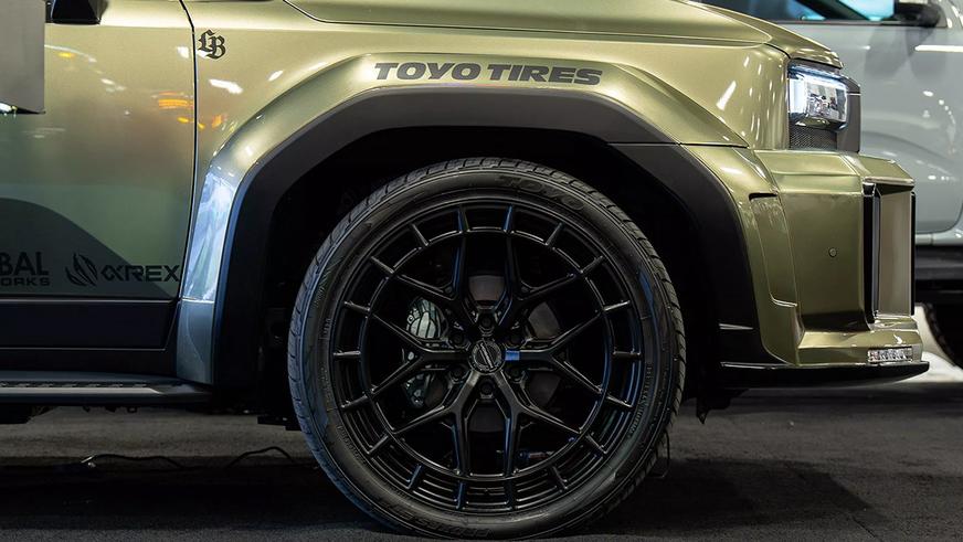Тюнеры из Liberty Walks показали очень широкий Land Cruiser Prado
